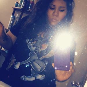 Meet your Posher, Alexis